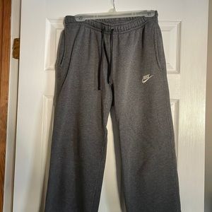 Nike Sweatpants